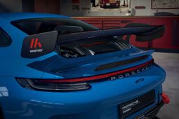 ポルシェ『718ケイマンGT4』『911 GT3』対応の「マンタイパフォーマンスキット」発売、体感プログラムも 画像