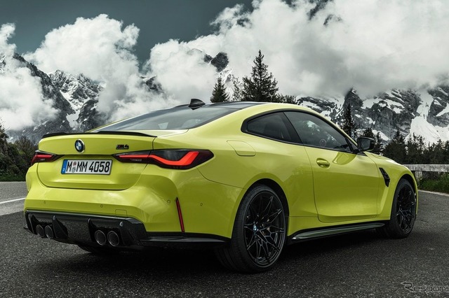 BMW M4クーペ 新型