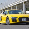 アウディ R8 V10 plus