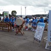 実験開始を祝って、地元保存会による「水木はやし」が披露された