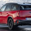 MINI カントリーマン 新型の「カントリーマンS ALL4」の「JCW」仕様