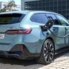 BMW i5 ツーリングの「eDrive40」