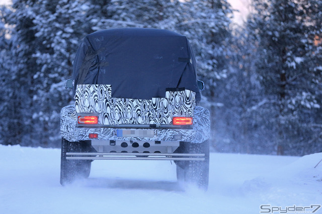 メルセデス G500 4x4スクープ写真