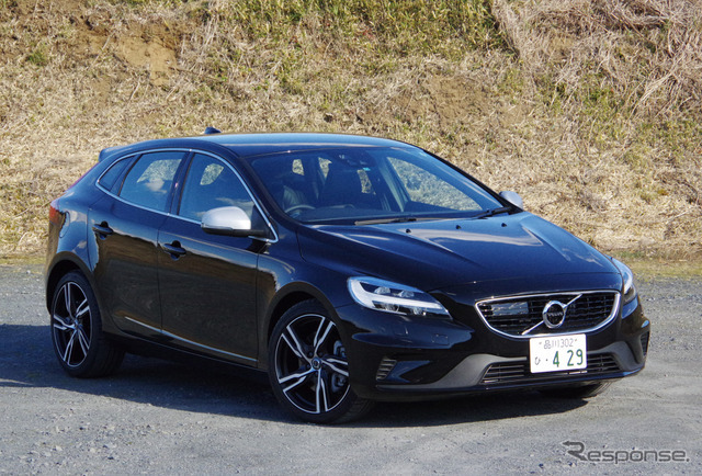 ボルボ V40 D4 R-DESIGN ポールスターエディション