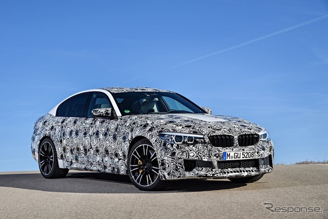 BMW M5次期型の開発プロトタイプ