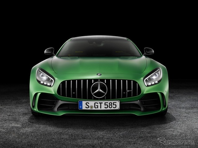 メルセデスAMG GT R