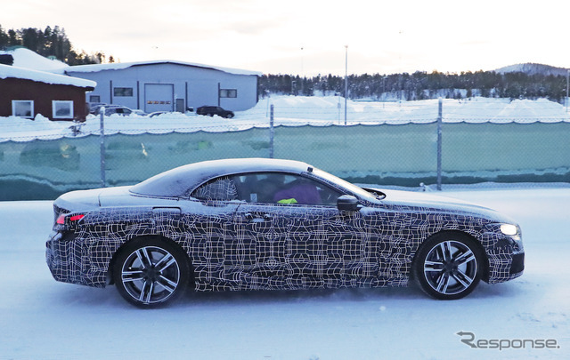 BMW 8シリーズカブリオレ Mパフォーマンス スクープ写真