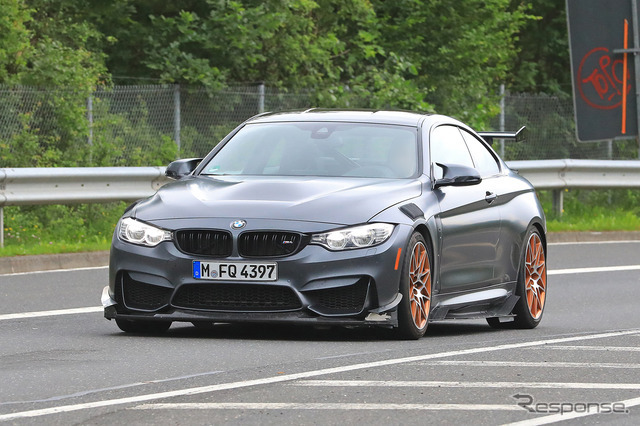 BMW M4 CSL プロトタイプスクープ写真