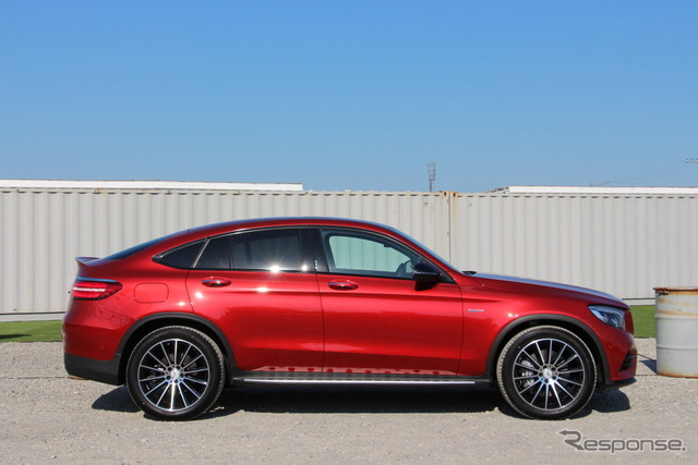 メルセデスAMG GLC43クーペ 4MATIC