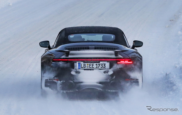 ポルシェ 911 ターボS カブリオレ（スクープ写真）