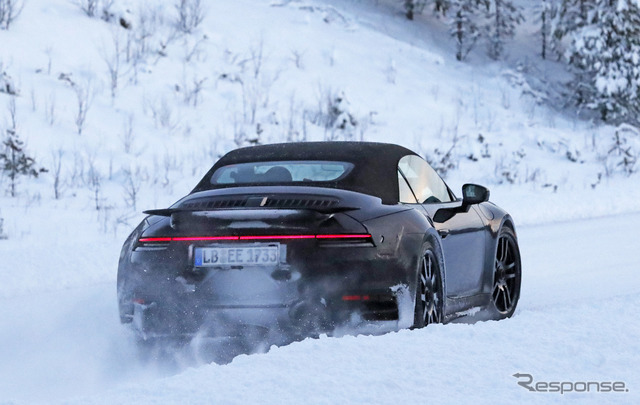 ポルシェ 911 ターボS カブリオレ（スクープ写真）