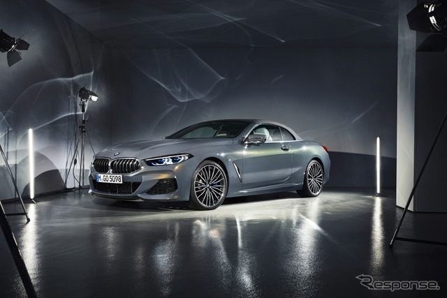 BMW 8シリーズカブリオレ（M850i xDrive）