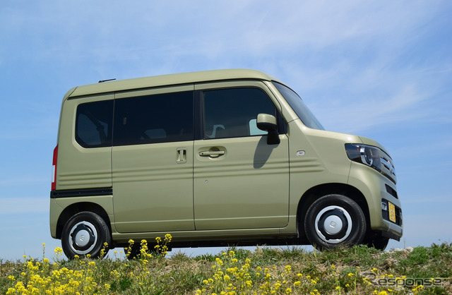 ホンダ N-VAN +STYLE FUN・ターボ Honda SENSING