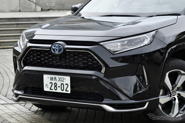 トヨタ RAV4 PHV