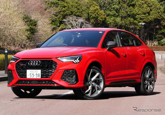 アウディ RS Q3スポーツバック