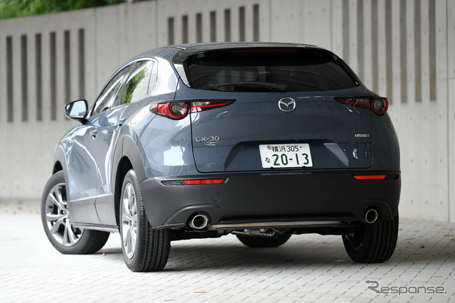 マツダ CX-30 SKYACTIV-X（AWD・AT）