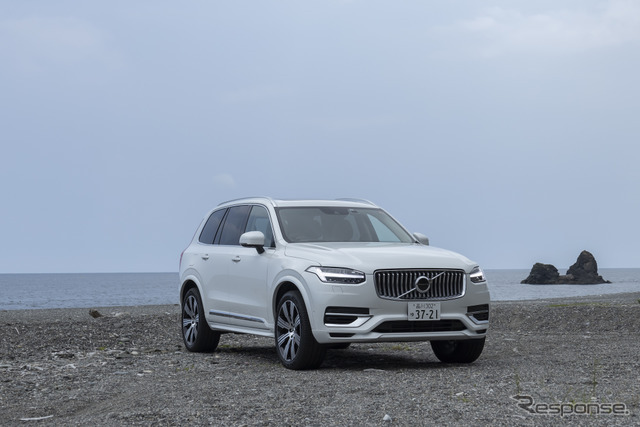 ボルボ XC90 リチャージ T8（XC90 Recharge Plug-in Hybrid T8 AWD Inscription）