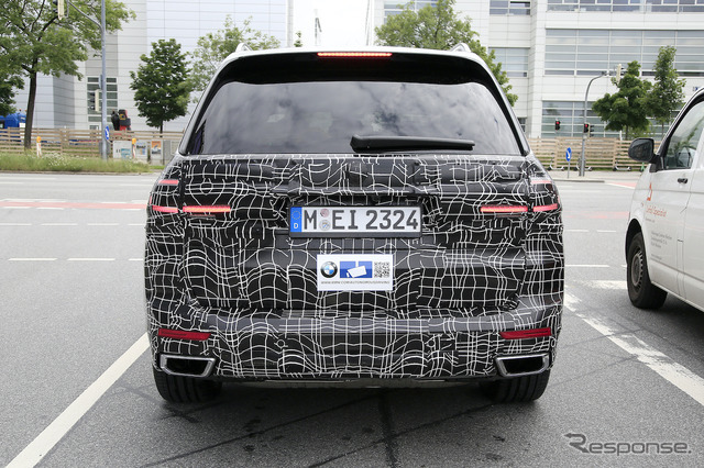 BMW X7 次期型プロトタイプ（スクープ写真）