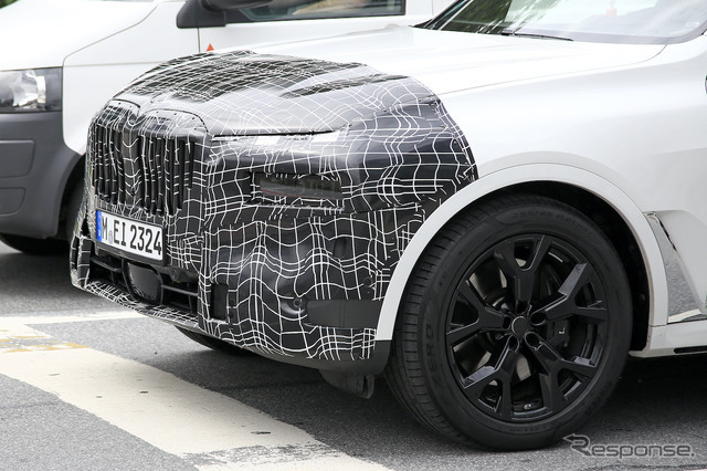 BMW X7 次期型プロトタイプ（スクープ写真）