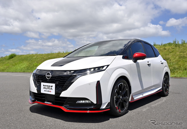 日産 ノートオーラ NISMO「NISMOパーツ」装着車