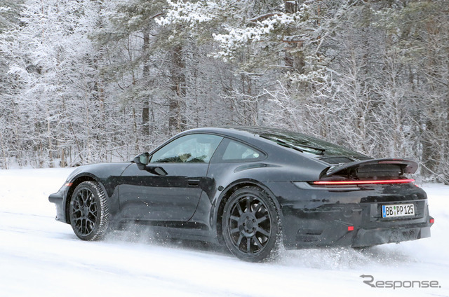 ポルシェ 911 改良新型プロトタイプ（スクープ写真）