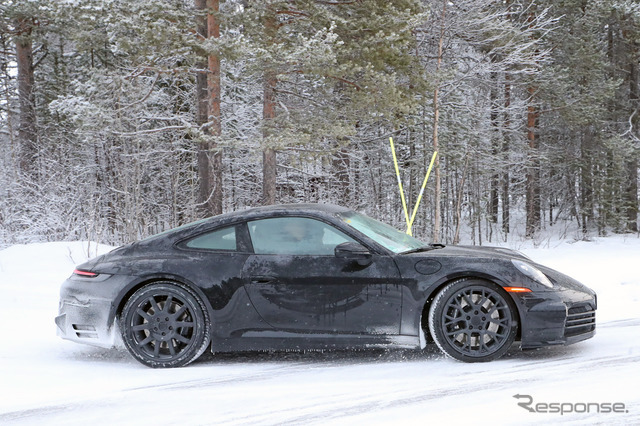 ポルシェ 911 改良新型プロトタイプ（スクープ写真）