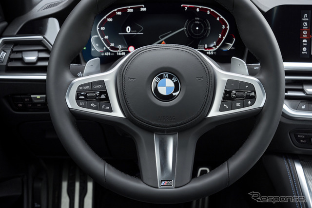 BMW 2シリーズクーペ：M240i xDrive