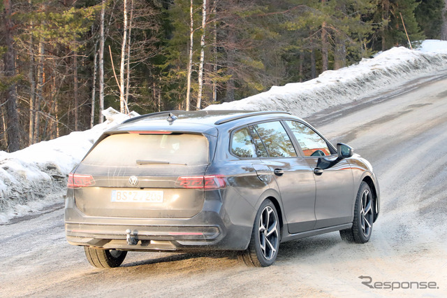 VW パサート 次期型プロトタイプ（スクープ写真）