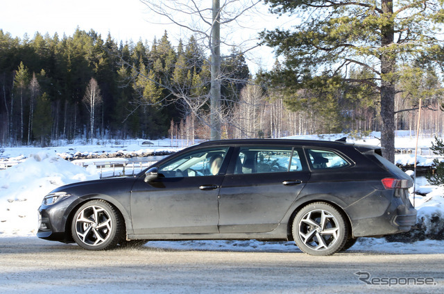 VW パサート 次期型プロトタイプ（スクープ写真）