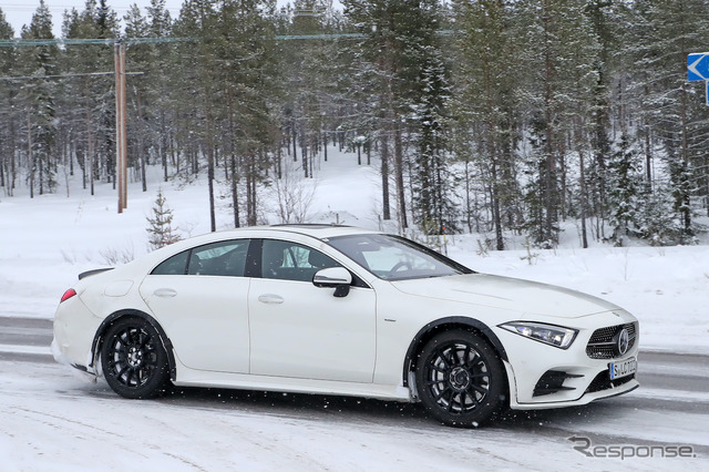 メルセデスベンツ CLS 開発車両（スクープ写真）