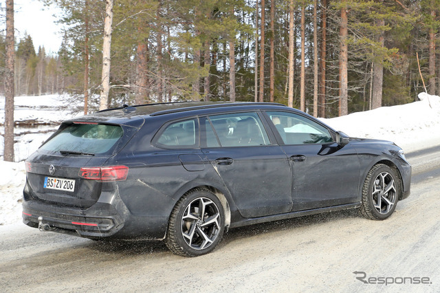 VW パサート 次期型プロトタイプ（スクープ写真）