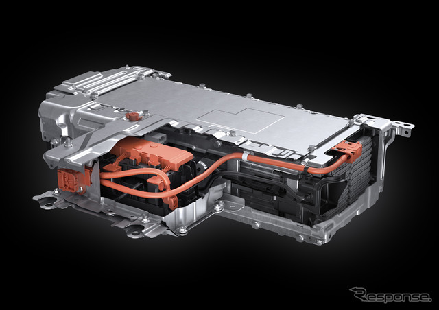 2.4リットルターボHEVのバッテリー