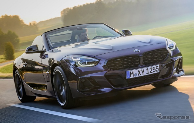 BMW Z4 改良新型の「M40i」