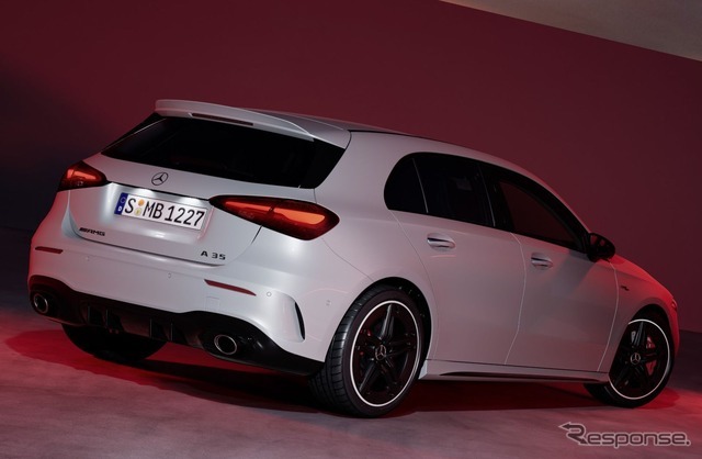 メルセデスAMG A35 4MATIC 改良新型