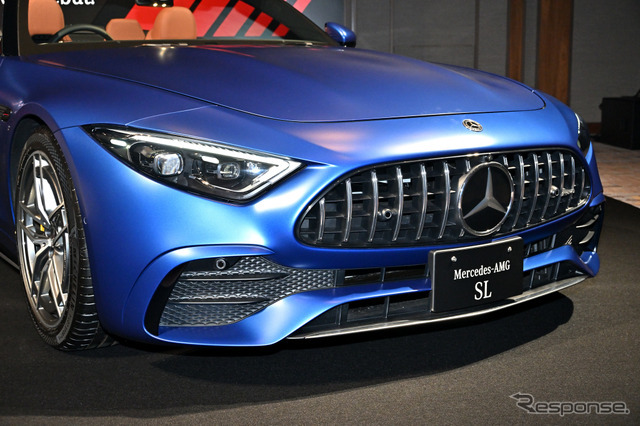 メルセデスAMG SL43