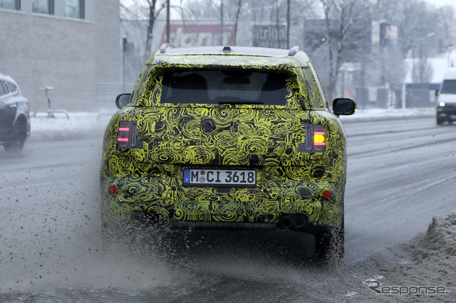 MINI クロスオーバー 次期型プロトタイプ（スクープ写真）