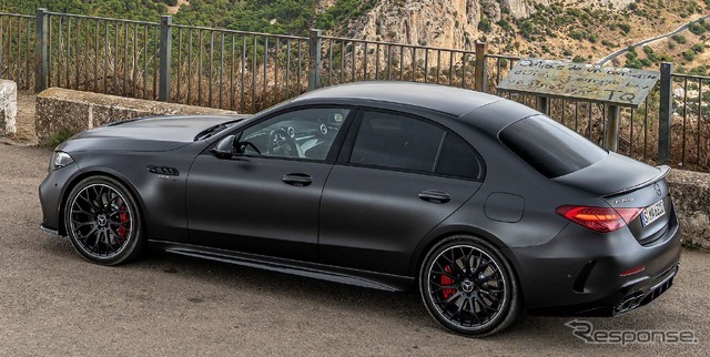 メルセデスAMG C63 S Eパフォーマンス・セダン