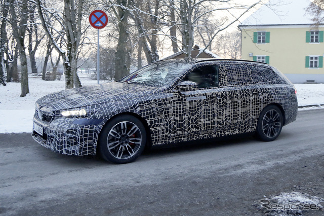 BMW i5 ツーリング プロトタイプ（スクープ写真）