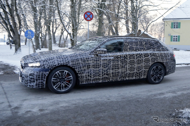 BMW i5 ツーリング プロトタイプ（スクープ写真）