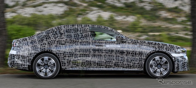 次期BMW 5シリーズ・セダン のEV版『i5』のプロトタイプ