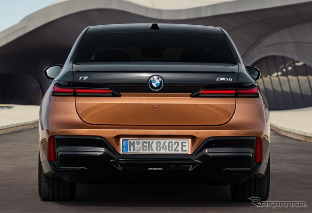 BMW i7 の「M70 xDrive」