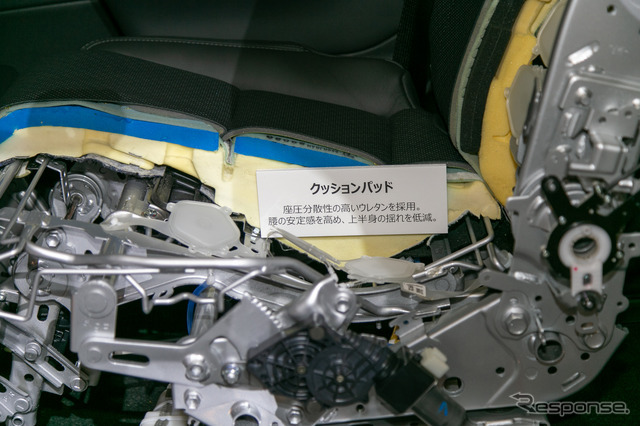 【トヨタ アルファード/ヴェルファイア 新型】車内空間の