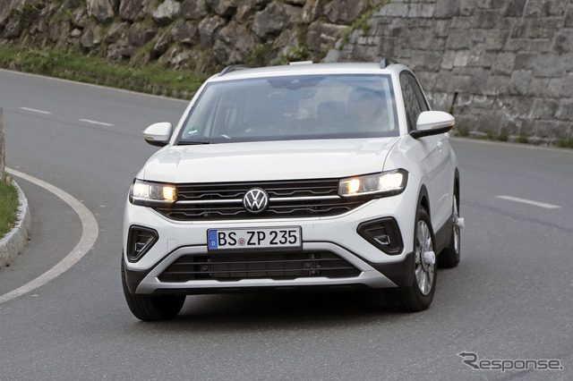 VW T-Cross 改良新型プロトタイプ（スクープ写真）