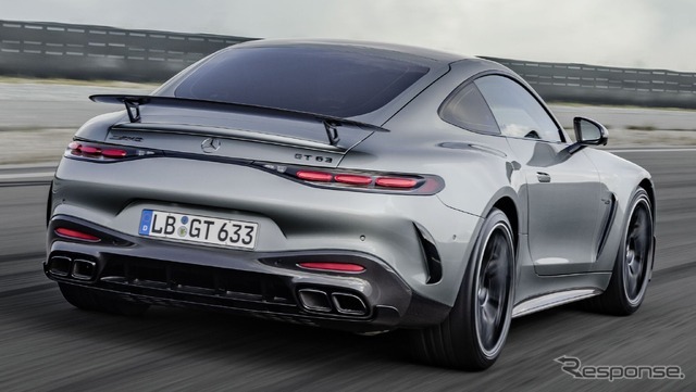 メルセデスAMG GT 新型の「63 4MATIC+クーペ」