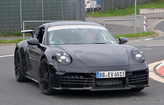 ポルシェ 911 GTS ハイブリッド プロトタイプ（スクープ写真）