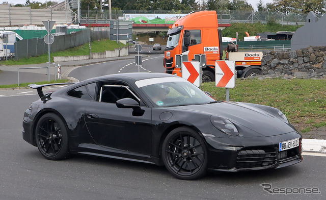 ポルシェ 911 GTS ハイブリッド プロトタイプ（スクープ写真）