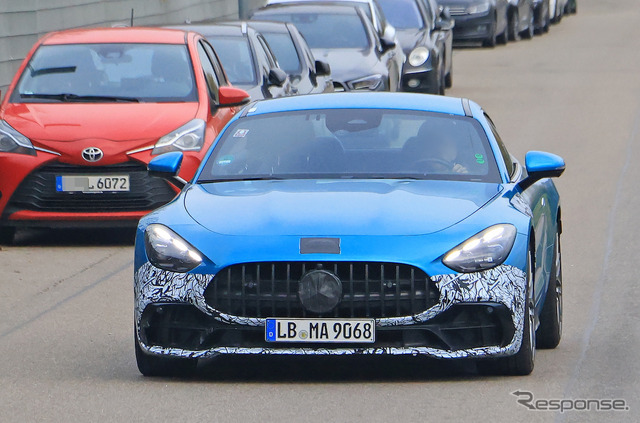 メルセデスAMG GT 43 直6モデルのプロトタイプ（スクープ写真）