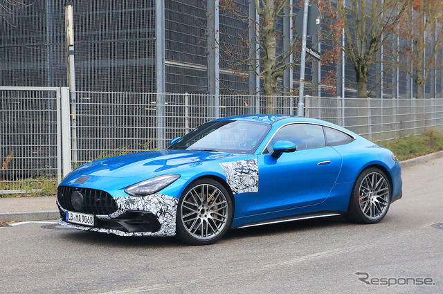 メルセデスAMG GT 43 直6モデルのプロトタイプ（スクープ写真）