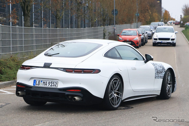 メルセデスAMG GT 43 直6モデルのプロトタイプ（スクープ写真）