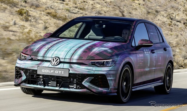 フォルクスワーゲン・ゴルフ GTI 改良新型のプロトタイプ